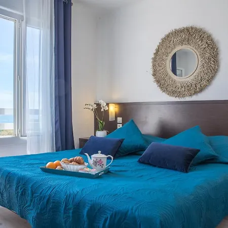 Le Grand Large Bord De &