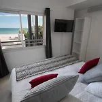 Le Grand Large Bord De & Hotel Palavas-les-Flots