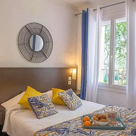 Le Grand Large Bord De & Hotel Palavas-les-Flots