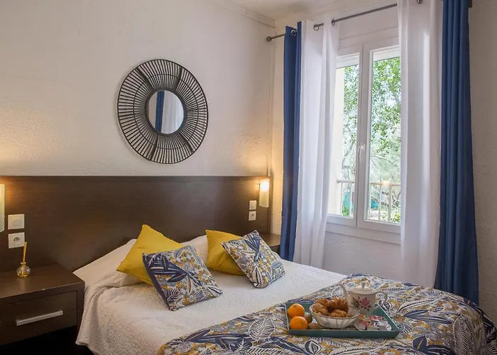 Le Grand Large Bord De & Hotel Palavas-les-Flots