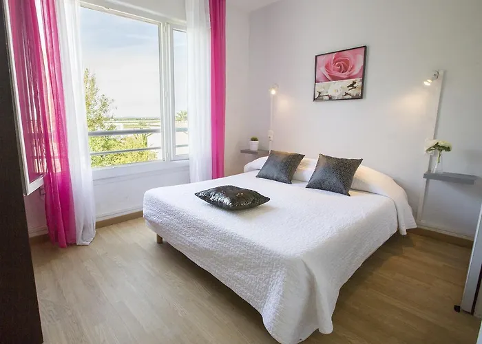 Le Grand Large Bord De &