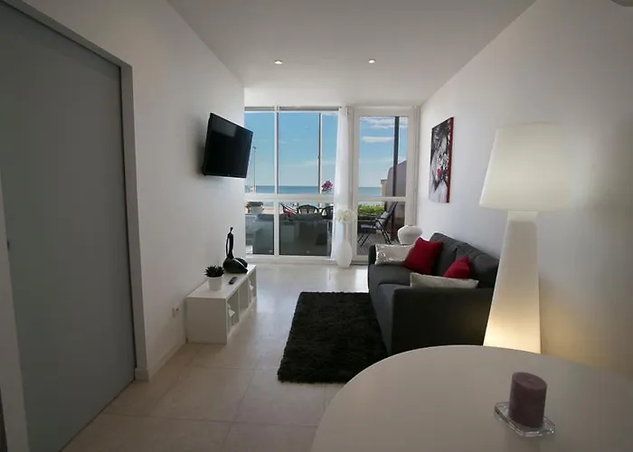 Hotel Le Grand Large Bord De & 2*