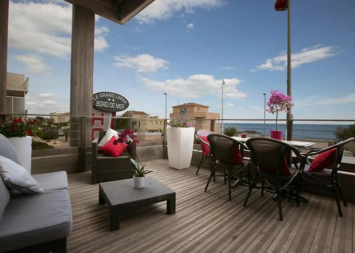 Le Grand Large Bord De & Hotel