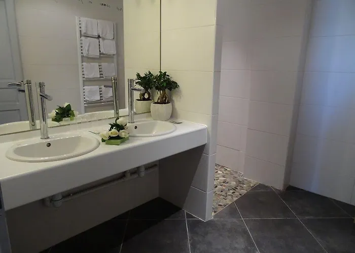 Hotel Le Grand Large Bord De & 2*