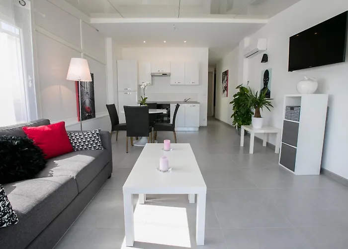 Le Grand Large Bord De &